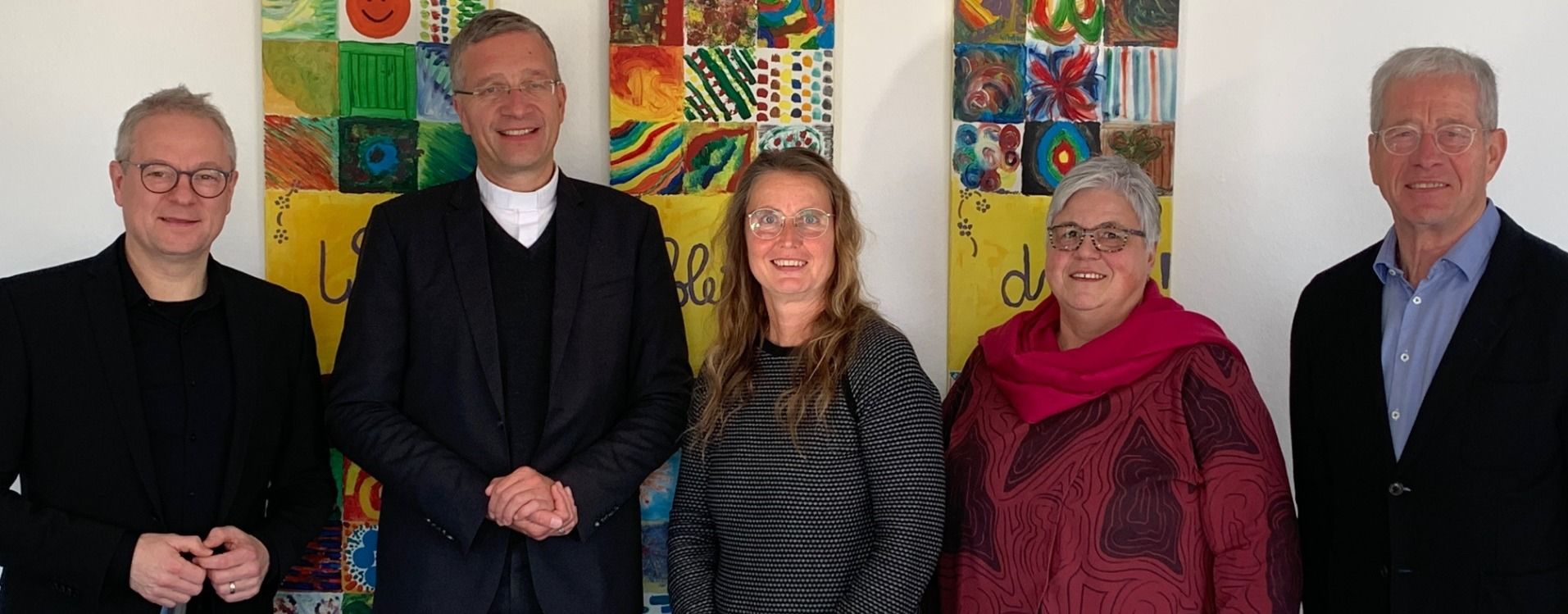 vrnl. Dekan Dr. Thorsten Waap, Bischof Dr. Michael Gerber, Dorotheé Vilmin, Pfarrerin Dagmar Scheer, Fördervereinsvorsitzender Dr. Alois Rhiel
