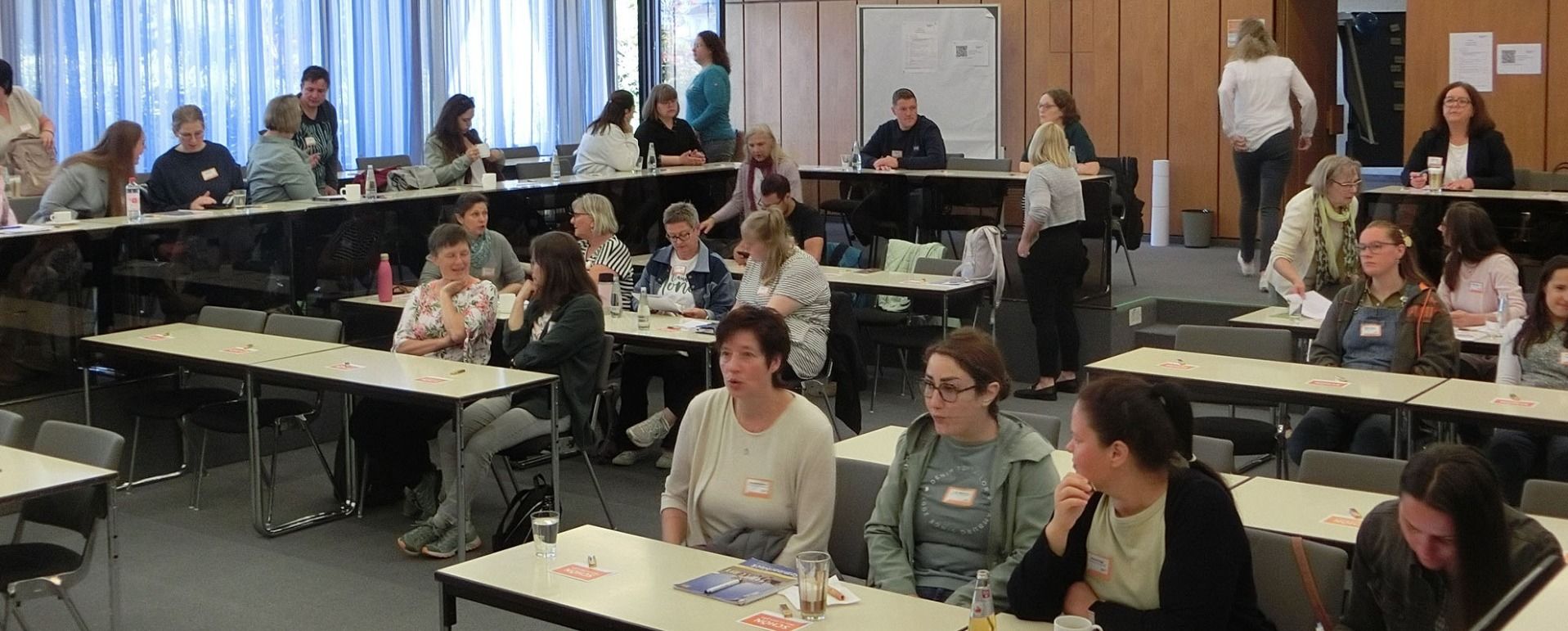 Die Teilnehmenden der Veranstaltung für pädagogische Fachkräfte katholischer Kindertageseinrichtungen kamen aus dem ganzen Bistum Fulda im Bonifatiushaus zusammen.