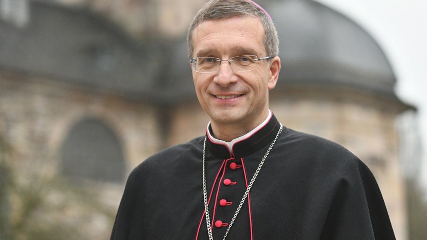 Bischof Dr. Michael Gerber: 100 Tage im Amt