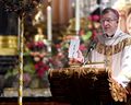 Osternacht: Bischof Gerber predigt über Wunden, Wurzeln und Wachstumsprozesse