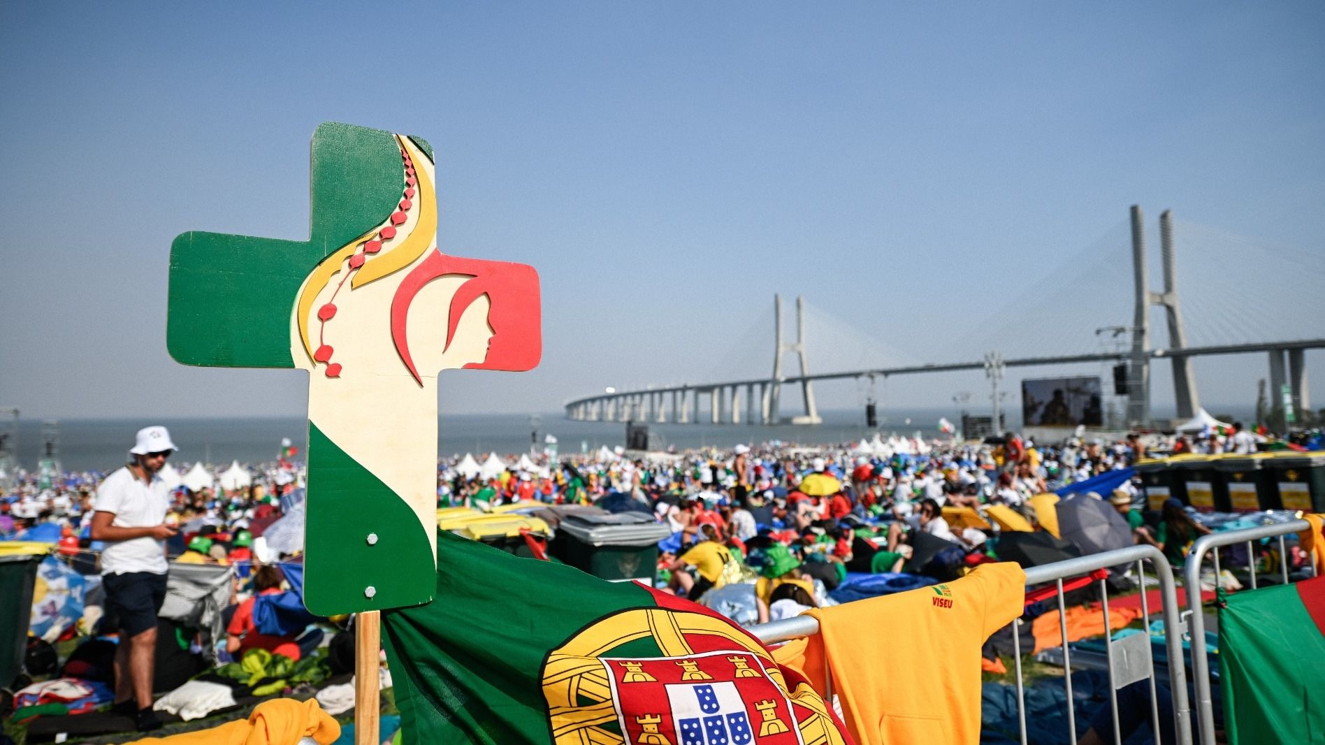 Papst Franziskus zelebrierte die Heilige Messe zum Abschluss des Weltjugendtags am 6. August 2023 im Tejo-Park in Lissabon (Portugal)
