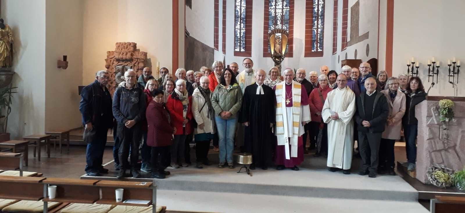 Die Gruppe in der Wallfahrtskirche „Maria im Grünen Tal“.