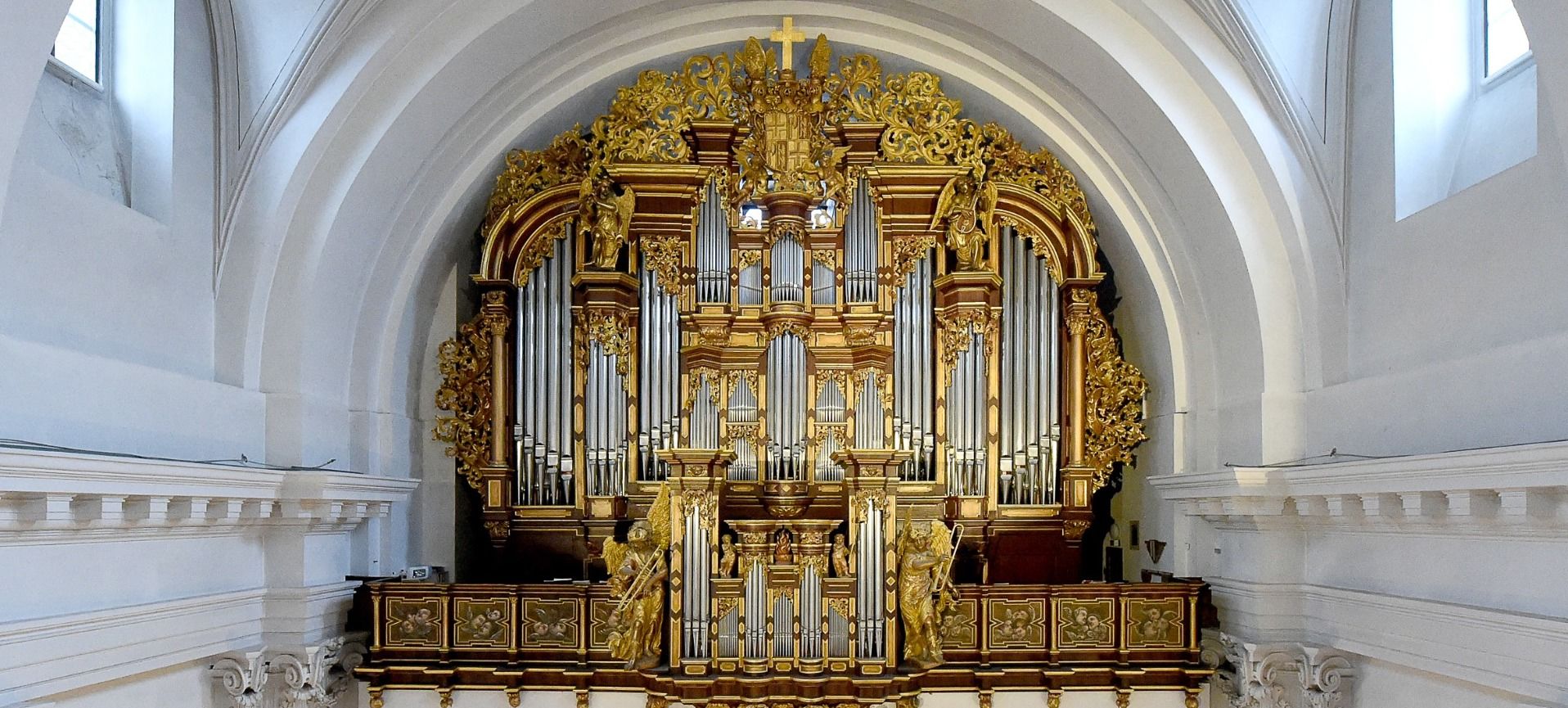 Wer wird neuer Fuldaer Domorganist? An den kommenden zwei Sonntagen (23. Februar und 2. März) spielen die Kandidaten öffentlich vor.
