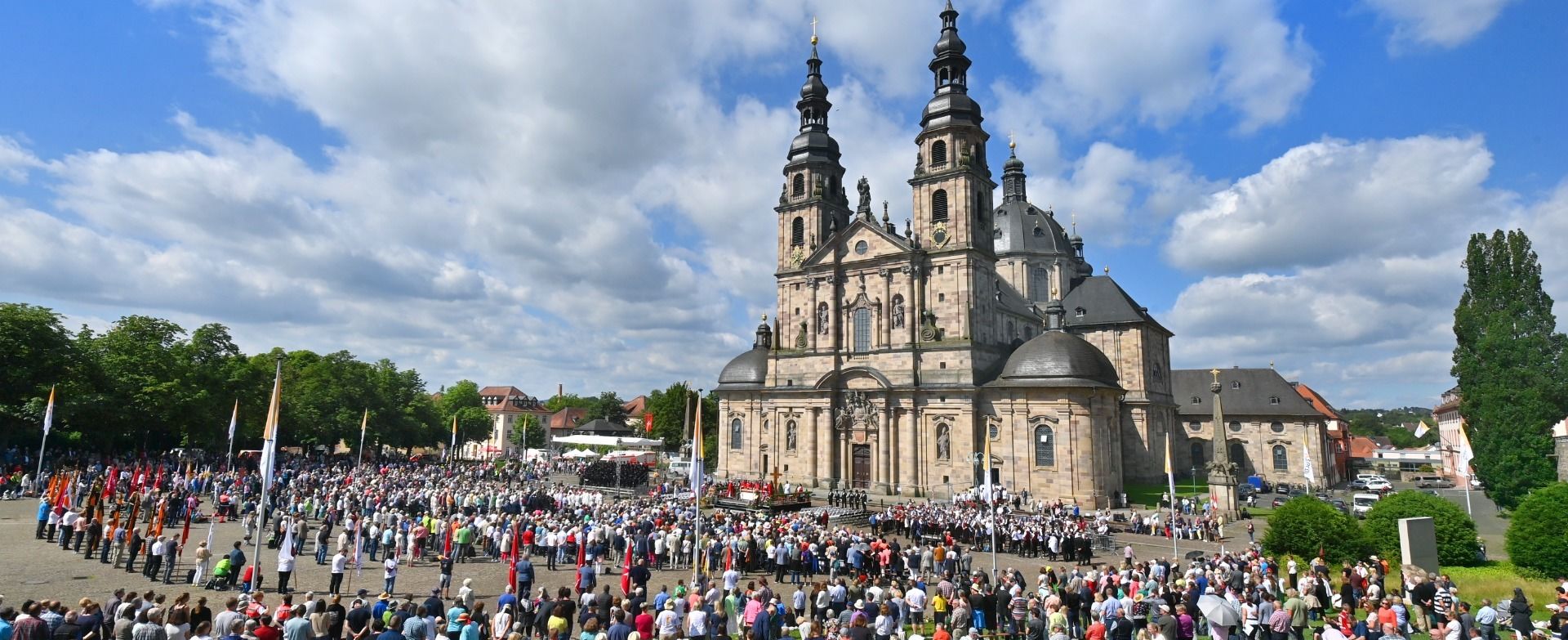 Bonifatiusfest in Fulda: „Pilgernd in der Hoffnung unterwegs“